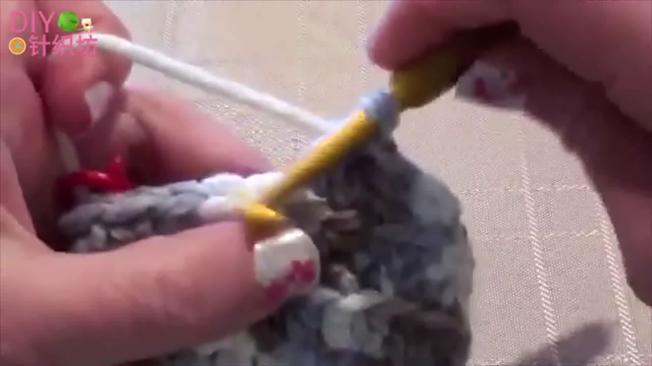 「母婴针织」秋季舒适的宝宝小靴子