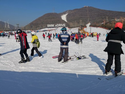 北京周边滑雪场还能去吗,北京周边滑雪场夜场直播