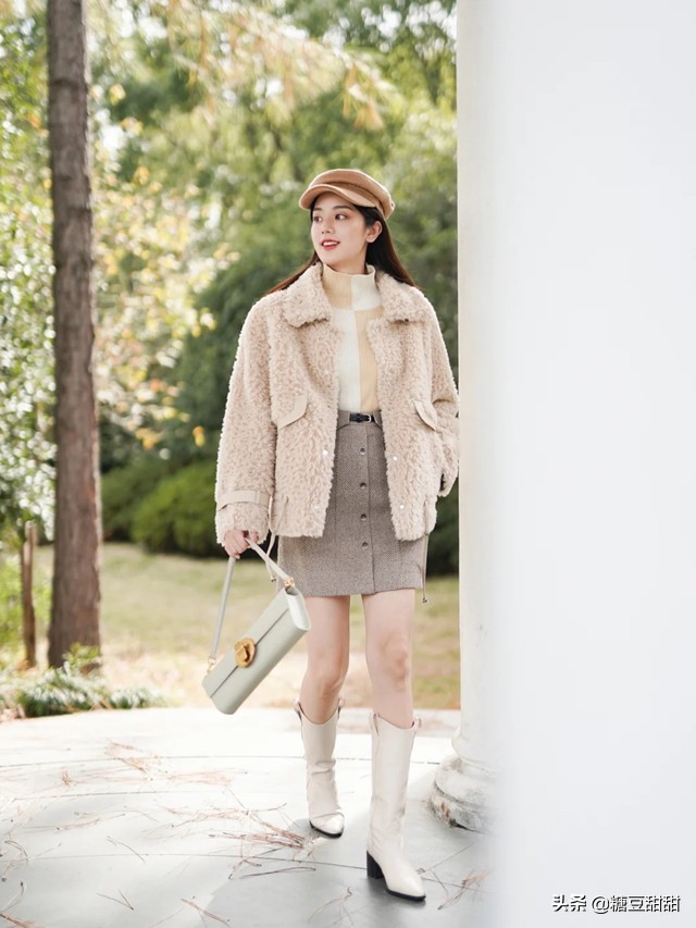 羊羔毛外套会显得很廉价吗,羊羔毛羽绒服是不是显得廉价