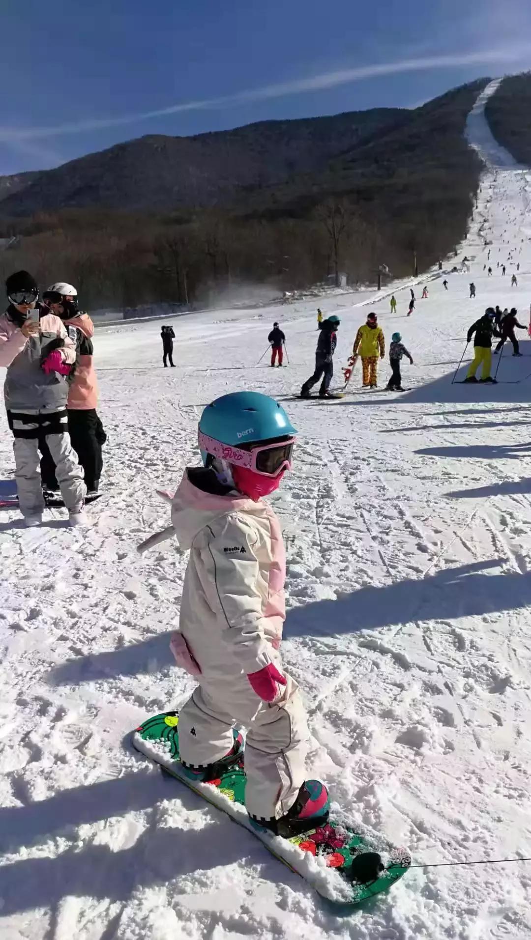 吉林市文旅局冰雪推介会,吉林新雪季启幕冰雪旅游持续火爆