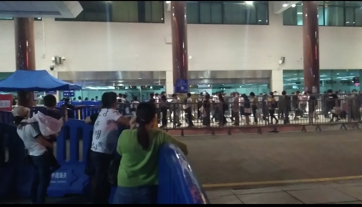 拱北地下商场购物攻略,拱北地下商场买衣服便宜吗