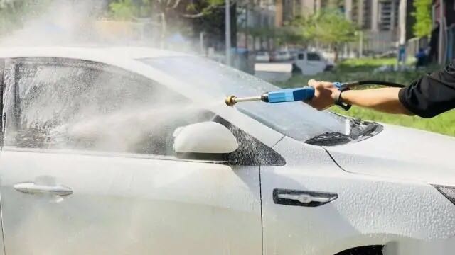 洗车后发动机打不着火是怎么回事,自己洗车后打不着火怎么办