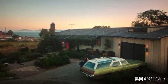 大黄蜂电影里反弹球车型,大黄蜂第七代跑车电影