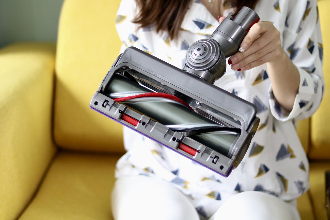 戴森v12强效续航,戴森v11续航