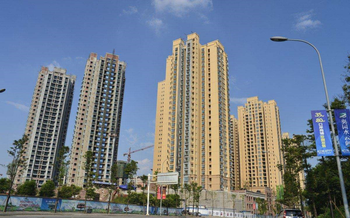 要不要买房很纠结,要不要买房的视频