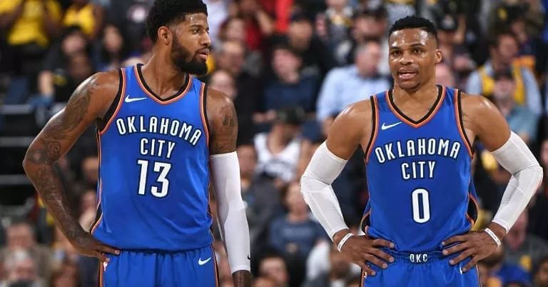 打起来了！牛雷大战爆发4人激烈冲突！一吹4个T几万美金又没了