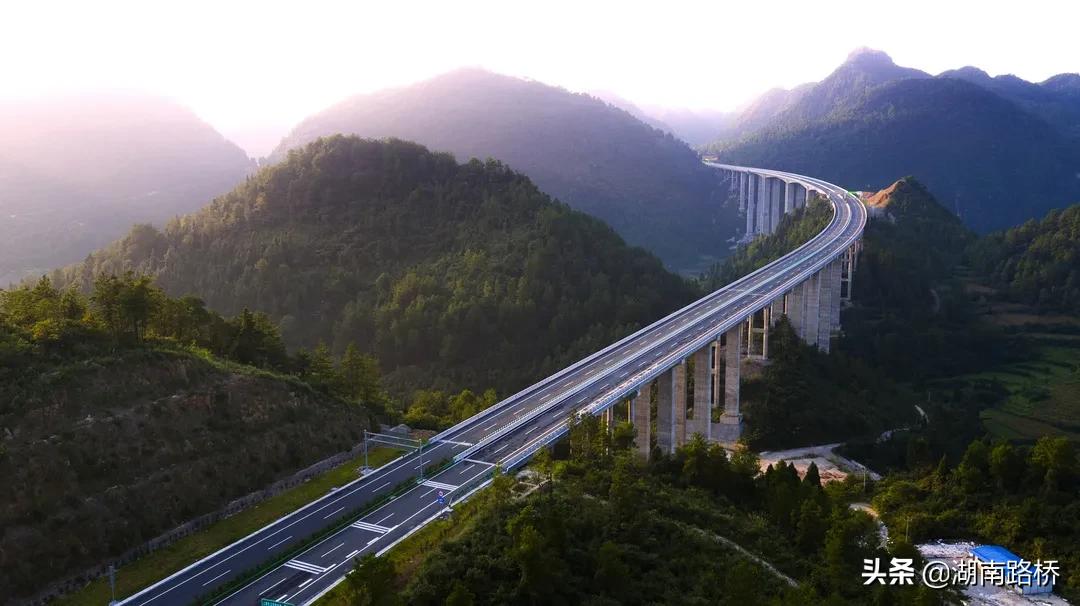 “两优一先”风采展|陈继发:在修路架桥中打硬仗的“0号球员”