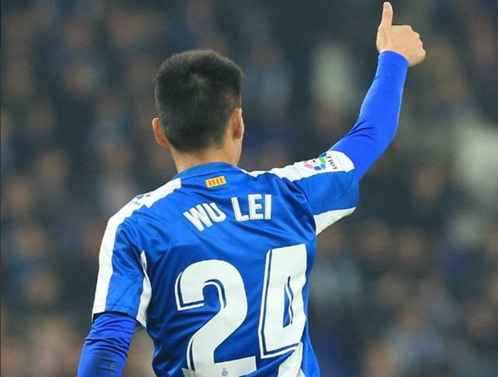 武磊成队内人气王！卖出5000件球衣，官方还有将推出限量版球衣