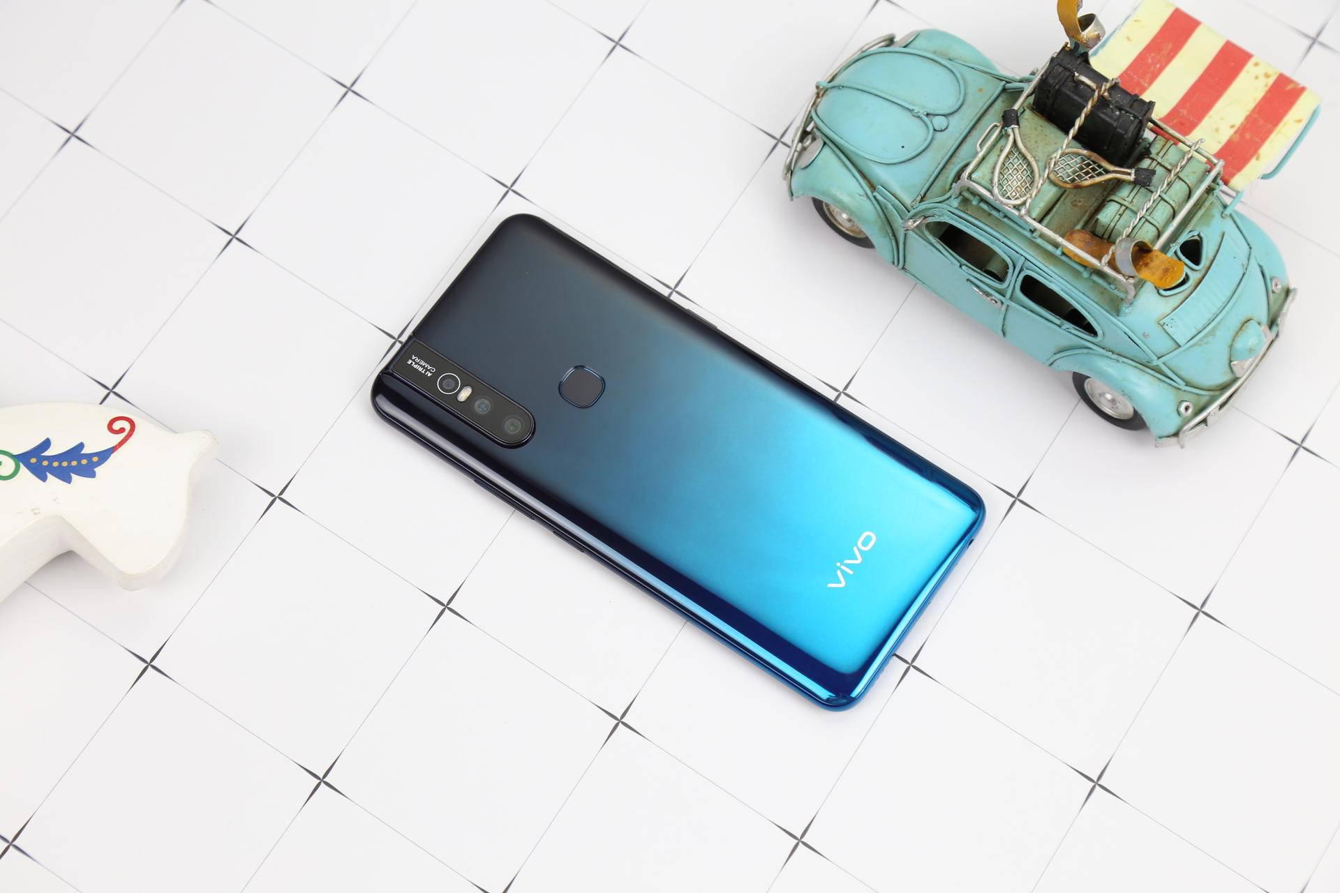 第1次使用vivo手机,第一次用vivo手机