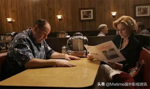 今天就写写我心目中的最好看的三部美剧,没有之四