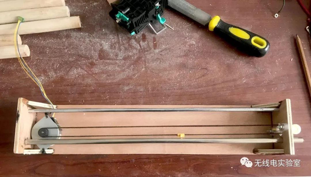 如何自制自动写字机,牛人自制写字机