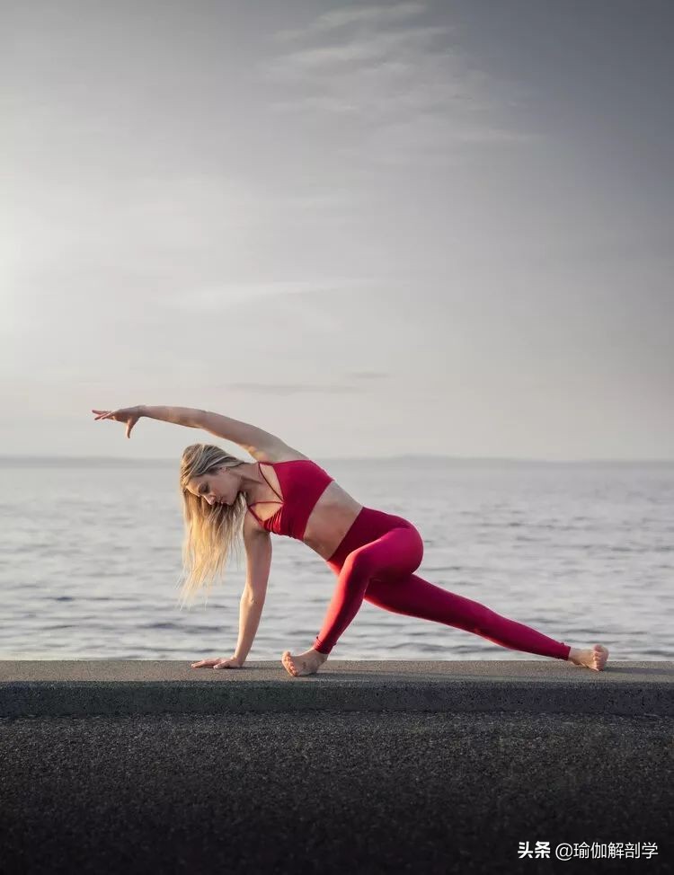 当瑜伽遇上摄影,男摄影师和瑜伽