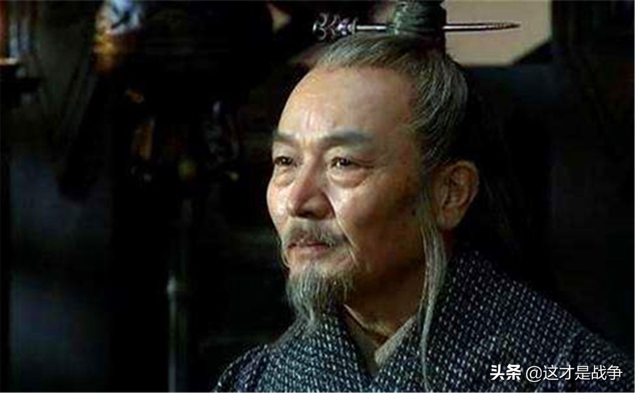 赤壁之战孙刘联军是谁,赤壁之战曹操怎么打败孙刘联军的