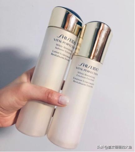 适合40岁以上女性用的水乳,黛珂水乳适合中年人用吗