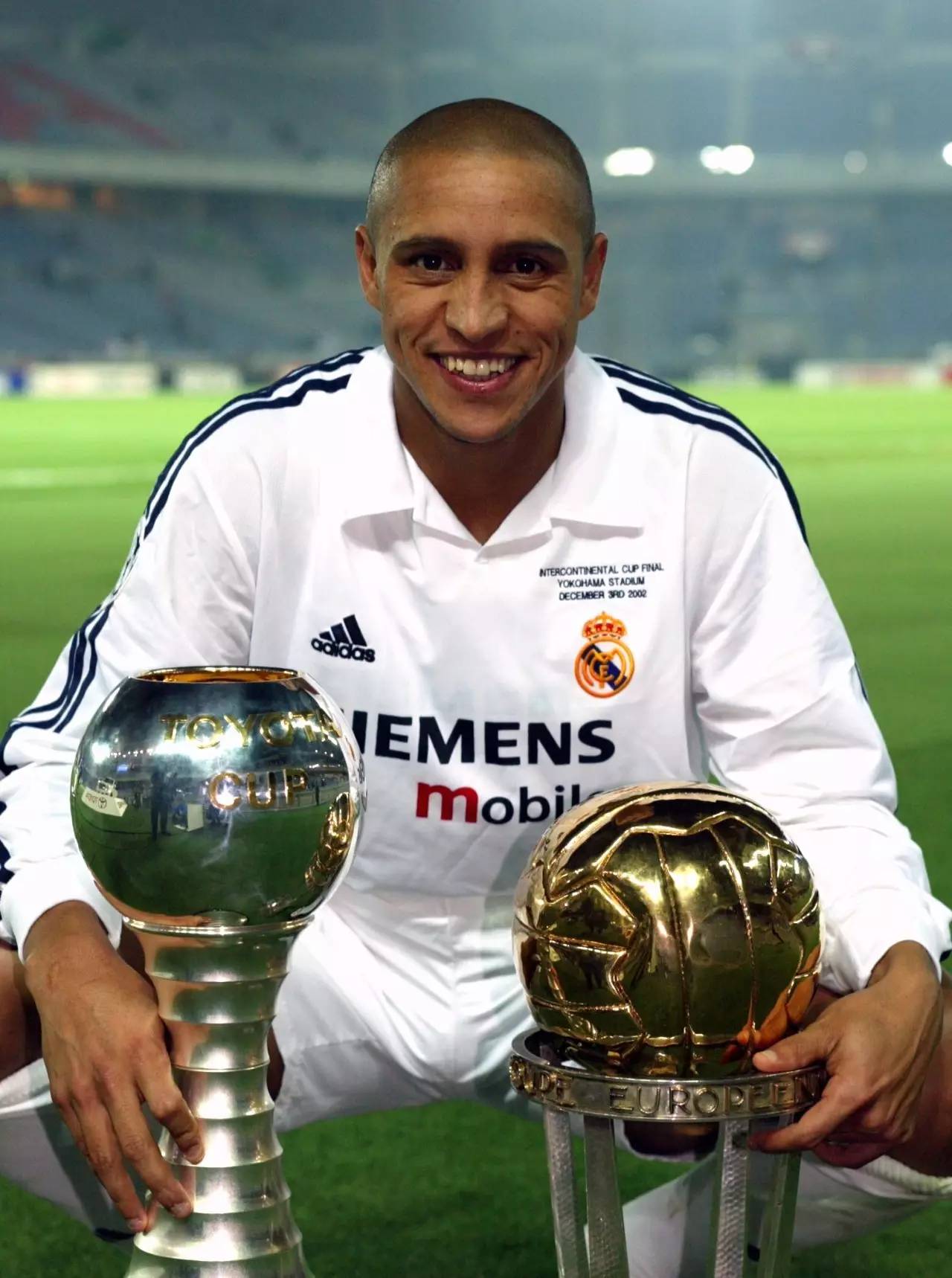 世界传奇人物足球界的传奇之一《卡洛斯》