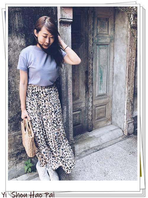 豹纹半身裙怎么搭配好看夏天,豹纹半身裙怎么搭配好看