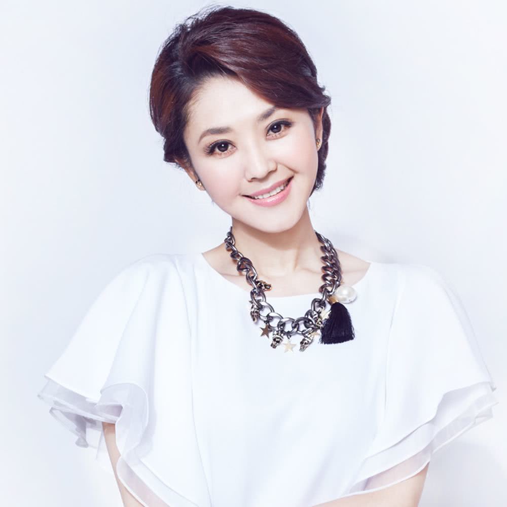 央视十大最受欢迎主持人排行榜,年龄大的地方台主持人有哪些