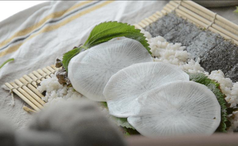 紫菜包饭教程在此,紫菜包饭怎么吃最好