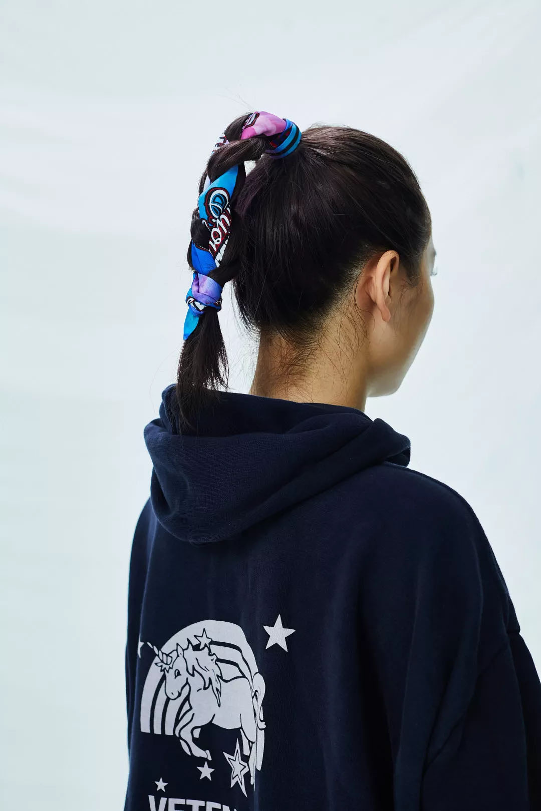 啥？这年头“杜蕾斯”都出时装了，这画风真的是让人一言难尽