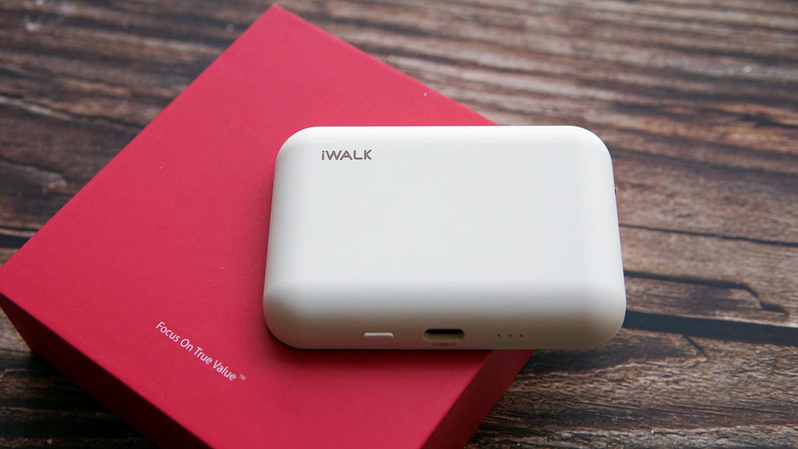 iwalk爱沃可口袋充电宝,iwalk爱沃可磁吸充电宝10000毫安