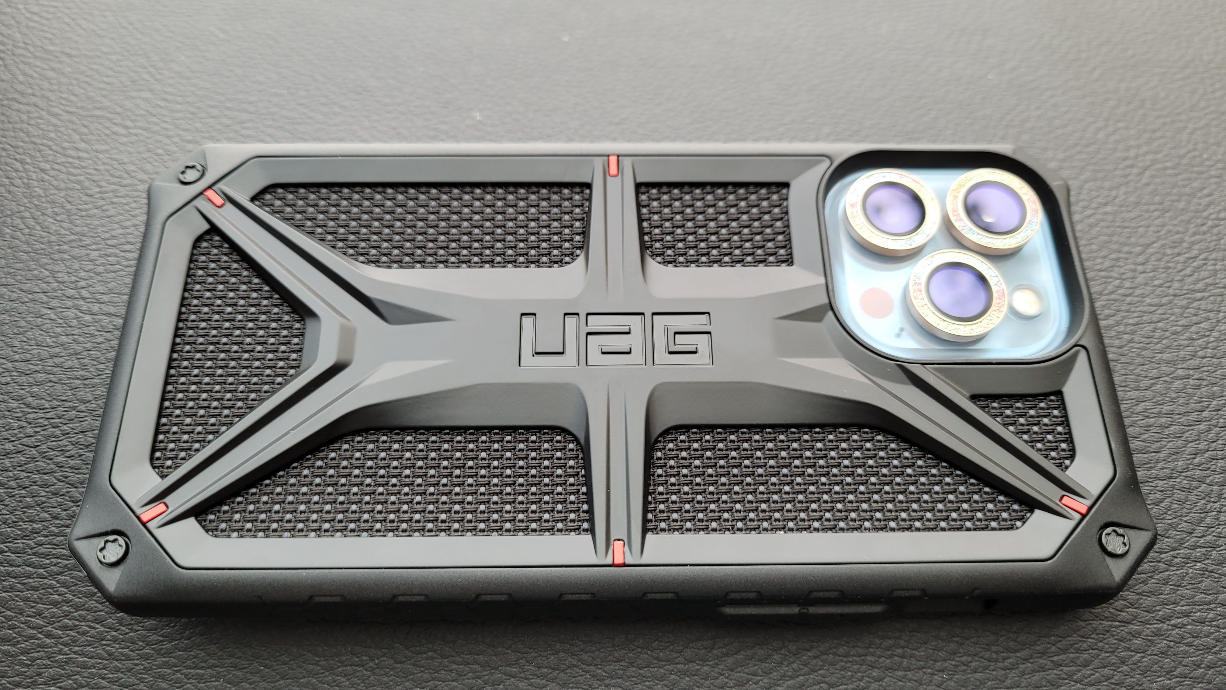 为什么有些手机是直屏换屏贵呢,为啥手机换屏价格差距这么大