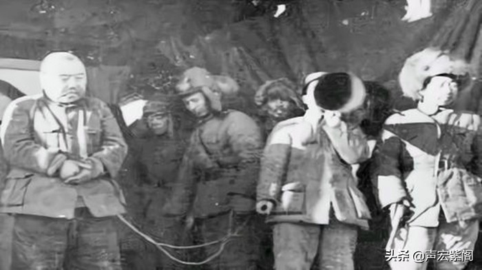 绿林土匪有一套帮规,对违犯帮规的人用刑花招令人毛骨悚然