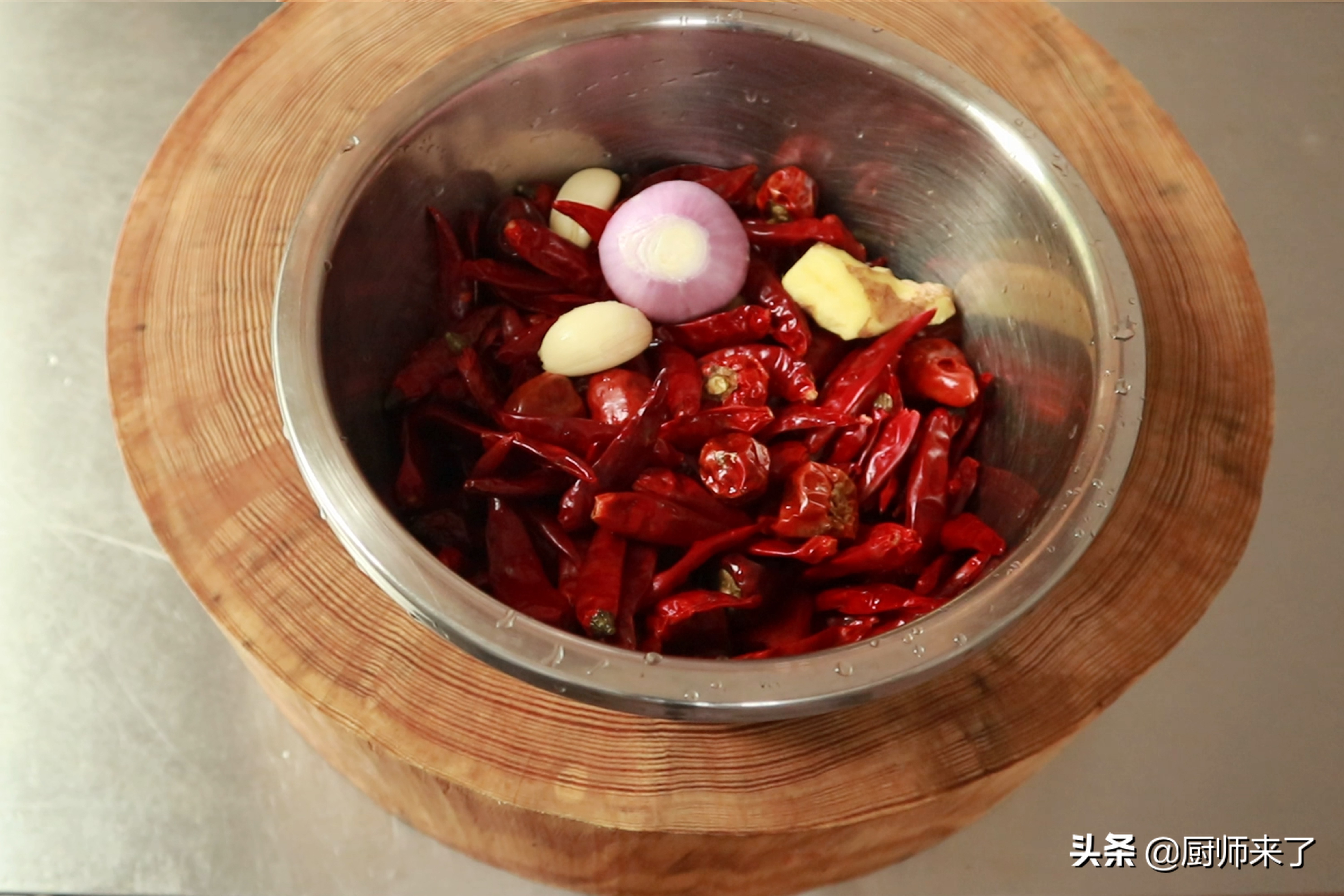 麻辣味足又不贵的火锅底料,火锅底料冷串串做法和配方