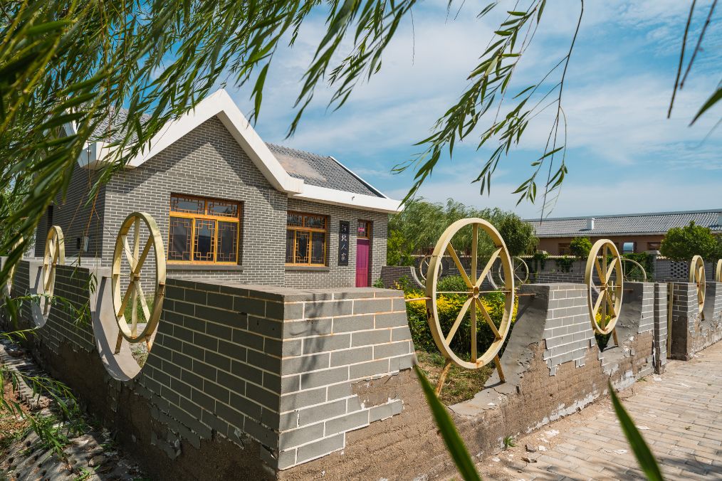 她是滔滔千里黄河的宠儿,阴山之下、河套之上的掌上明珠