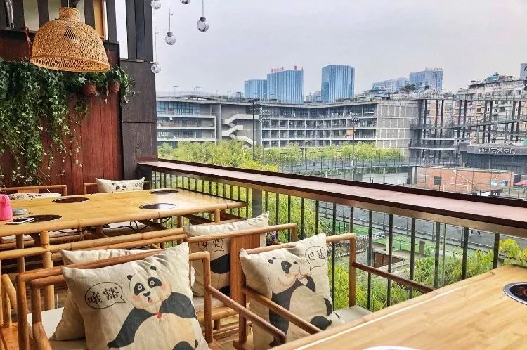 低卡路里零负担！这种火锅我敢天天吃！成都熊猫小禅院3人仅88元