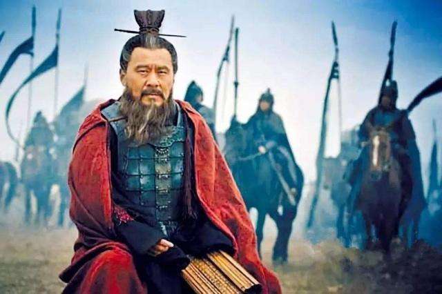 我眼中的曹操300字,我眼中的曹操作文