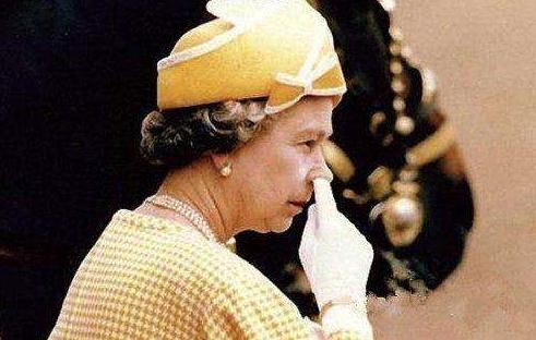 从小挖鼻孔长大后会怎样,小时候喜欢挖鼻孔长大会怎么样