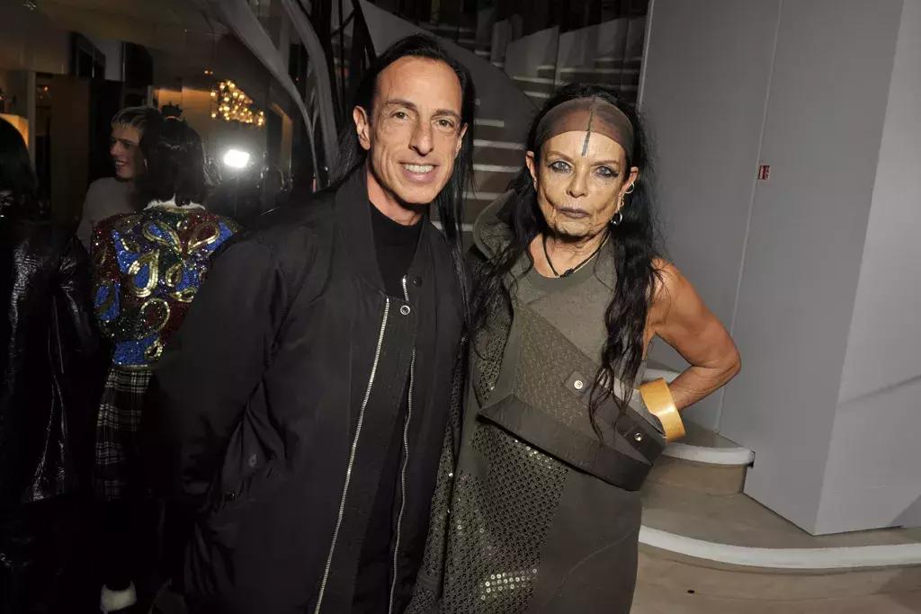 谁说的时装界都是Gay?这些大腕儿全是直男。