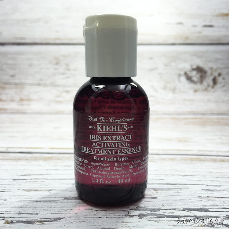 雪花秀润燥好用还是兰蔻小黑瓶,兰蔻肌底液和雪花秀润燥精华