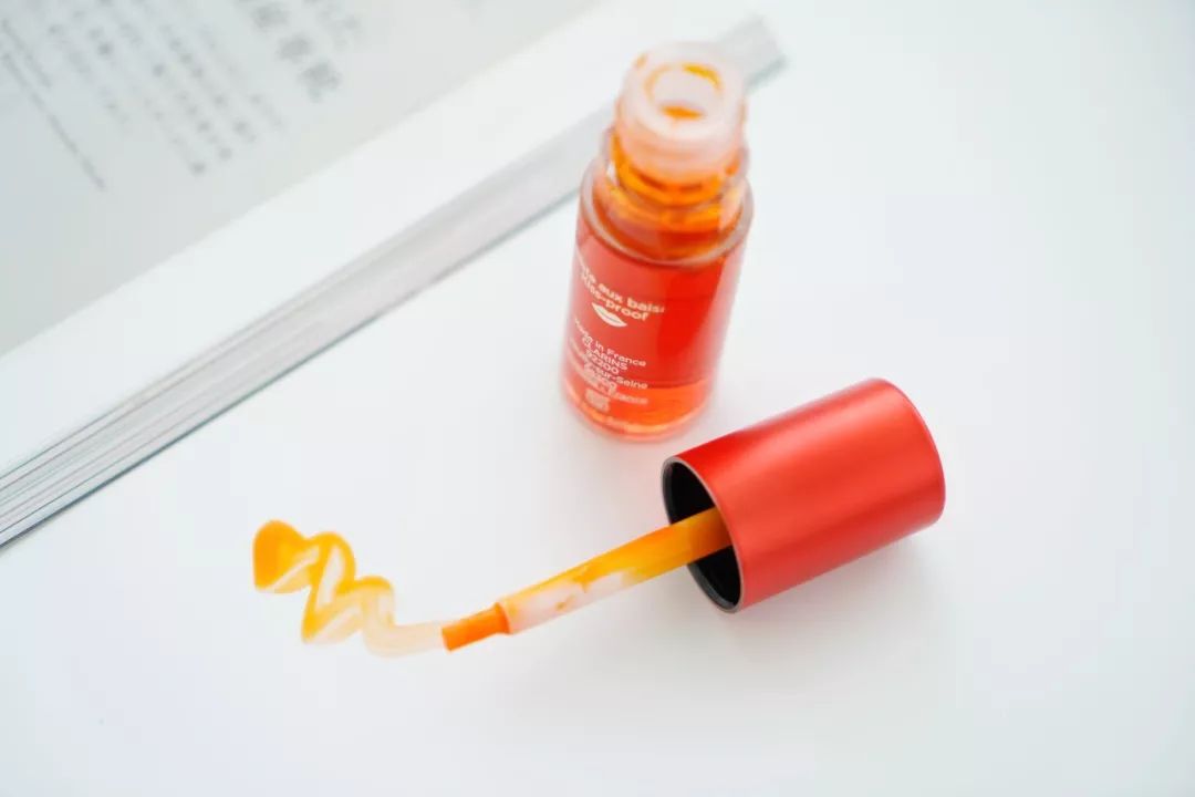 娇韵诗唇釉樱花限定,娇韵诗四色眼影02