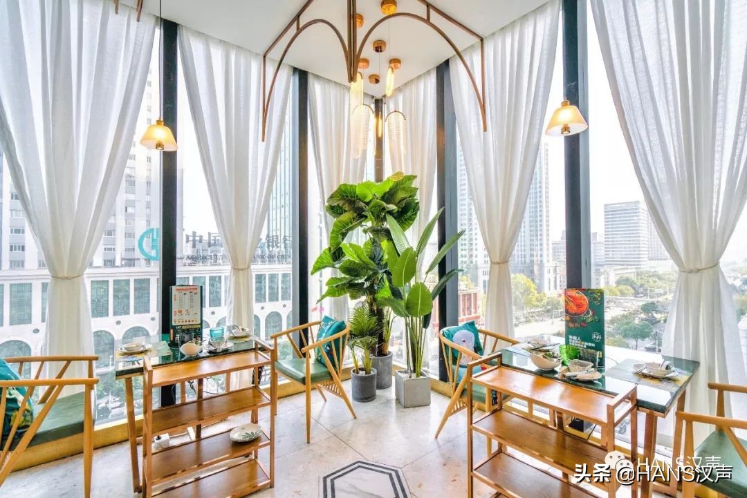 又想骗我吃火锅！集渔杀到武昌，6.8折还送6个LV