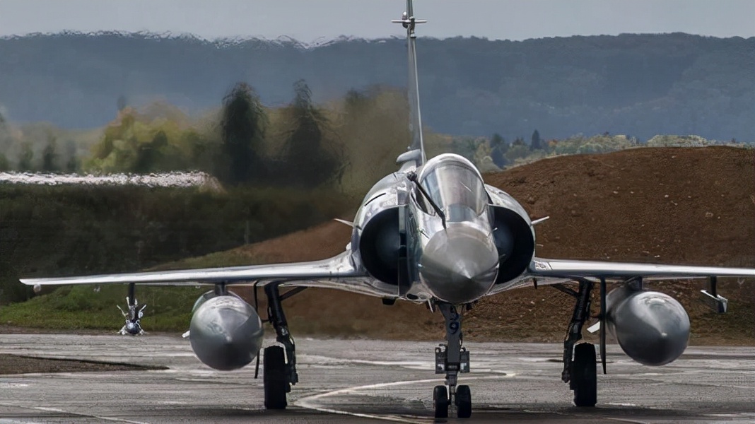 法国为何拒绝以色列幻影战机,法国对台出售幻影2000后果