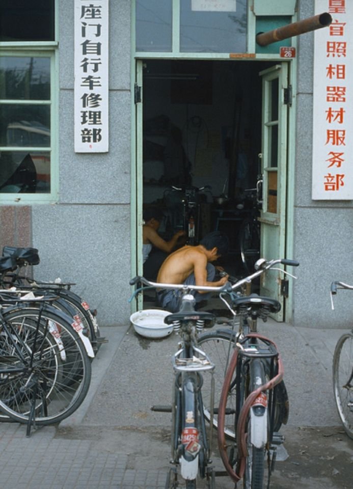 七八十年代店铺门头,旧年代风格店面