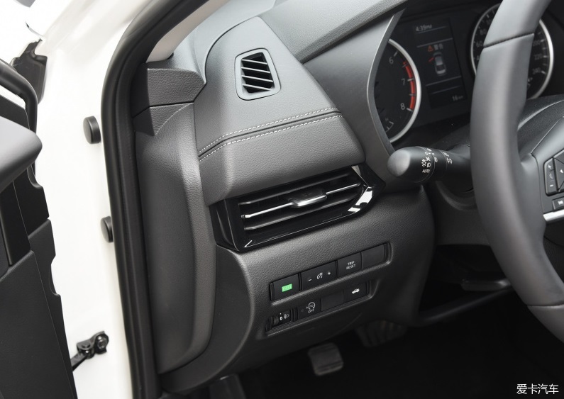 15万左右轩逸提车作业,15万预算省油性价比高的家轿