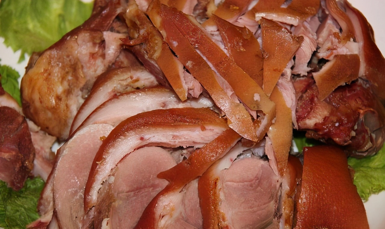 天福号酱肘子好吃吗,天福号酱肘子老汤多少年了