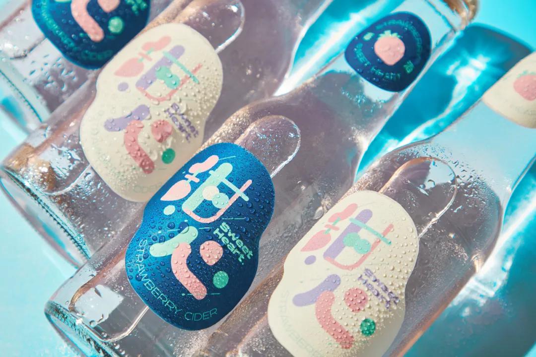 ai产品包装设计灵感,最新趋势的包装设计