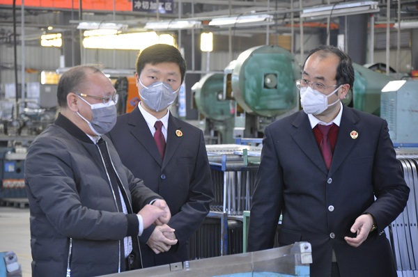 战疫影像|企业复工,检察同行