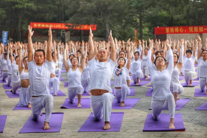 2024年国际瑜伽日最新活动,全球各地爱好者迎国际瑜伽日