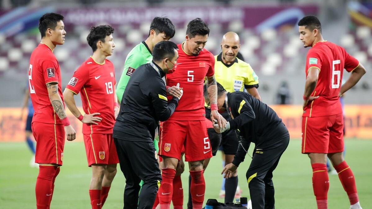 亚洲区12强赛最佳,2018世界杯亚洲区12强赛中国足球