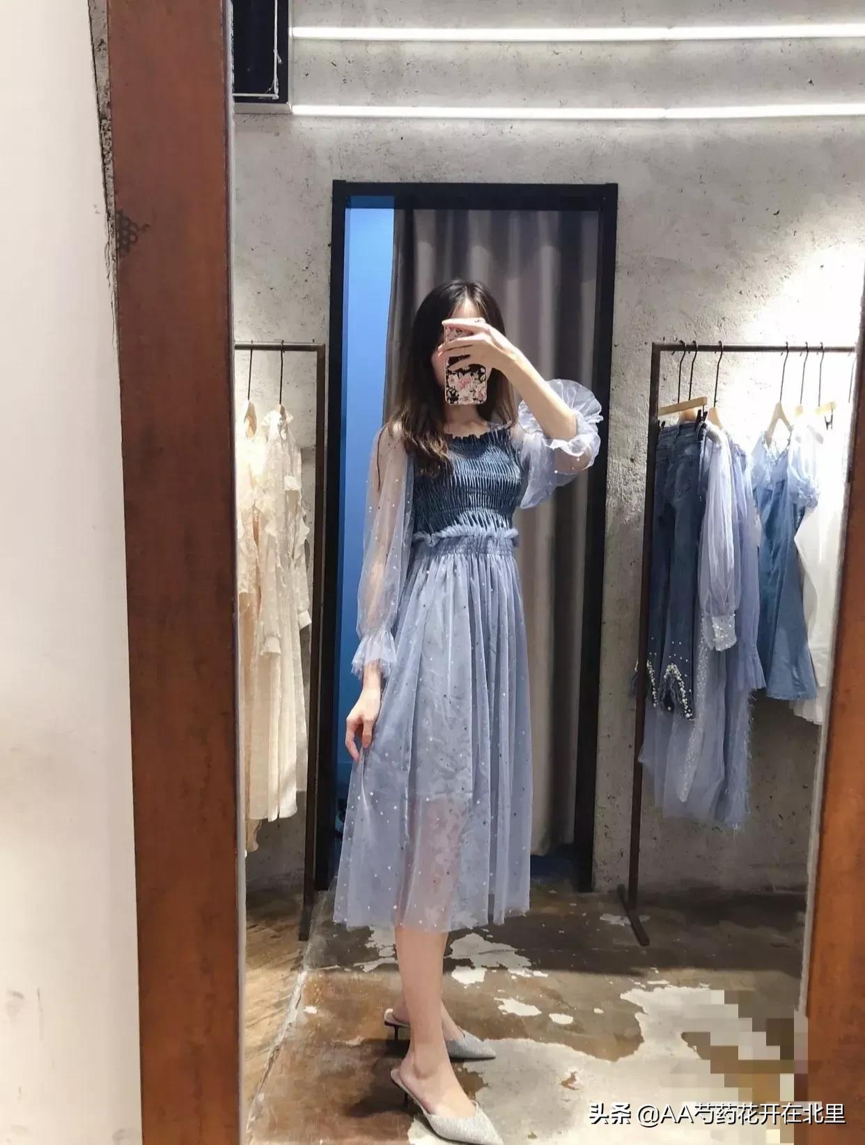 女生买衣服的线下实体店,女生实体店买衣服评价
