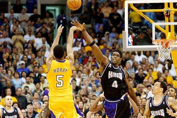 nba十大幸运进球,盘点nba十大球星压哨绝杀