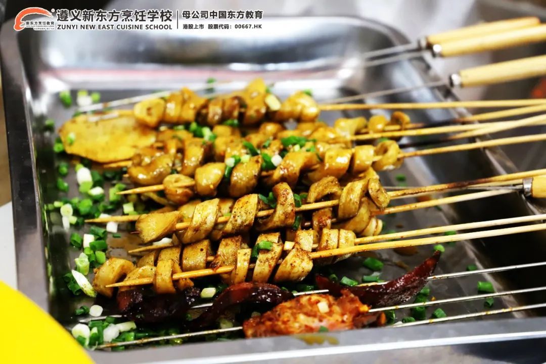 人生一串,快乐相伴|遵义新东方带你烤出人生新滋味