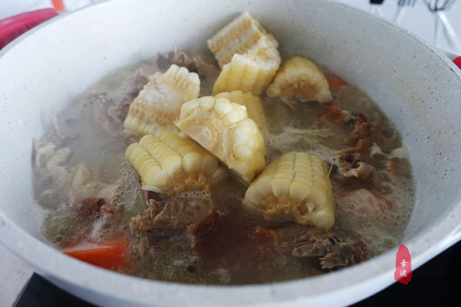 鸭汤要怎么炖营养又好吃,海带鸭汤好吃还是冬瓜鸭汤好吃