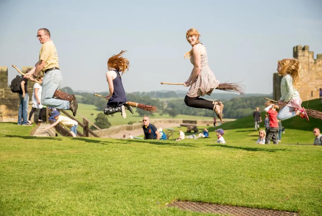 恬静乡村,摇滚乐调,古城烟雨……这里有你不知道的多面英伦