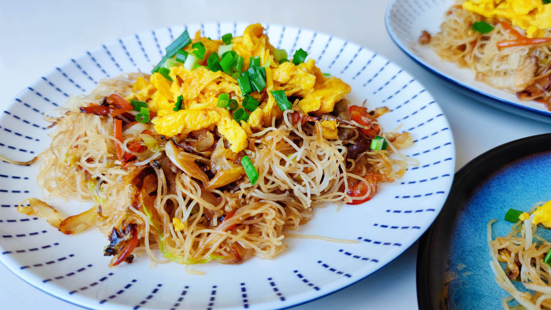 炒米线怎么不成一坨不粘锅,如何炒米线松散不粘锅