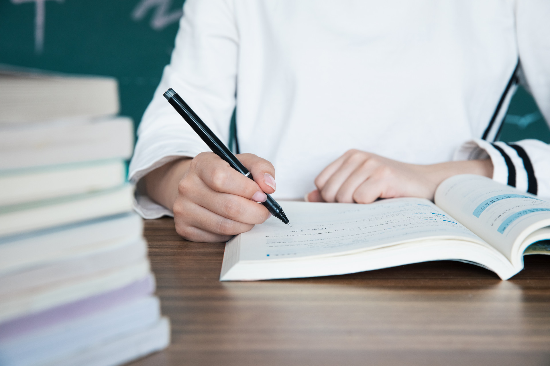 考研英语篇15条保命的做题技巧,考研英语必备词汇口诀